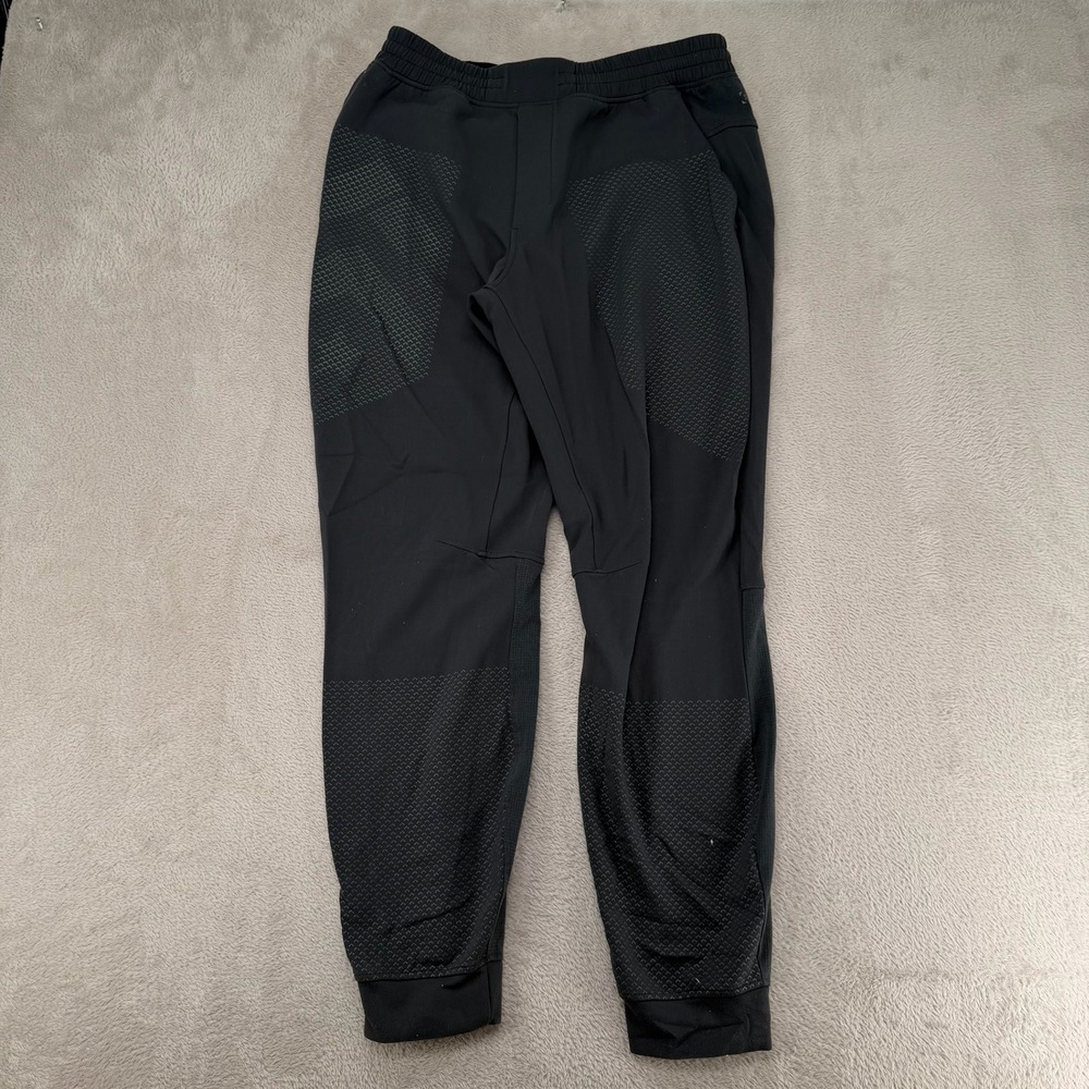 Lululemon x Barrys Stronger As One Jogger Size L Preowned Black
